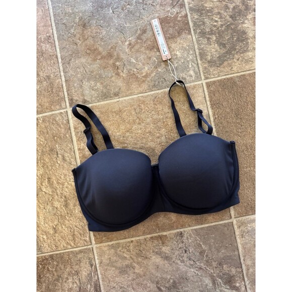 Skims Fits Everybody Strapless Bra Onyx Size 36DDD - Picture 4 of 11